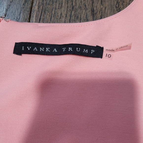Ivanka Trump Peach Sleeveless Dress Size 10 - Picture 7 of 12